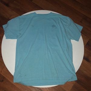 blue tee shirt